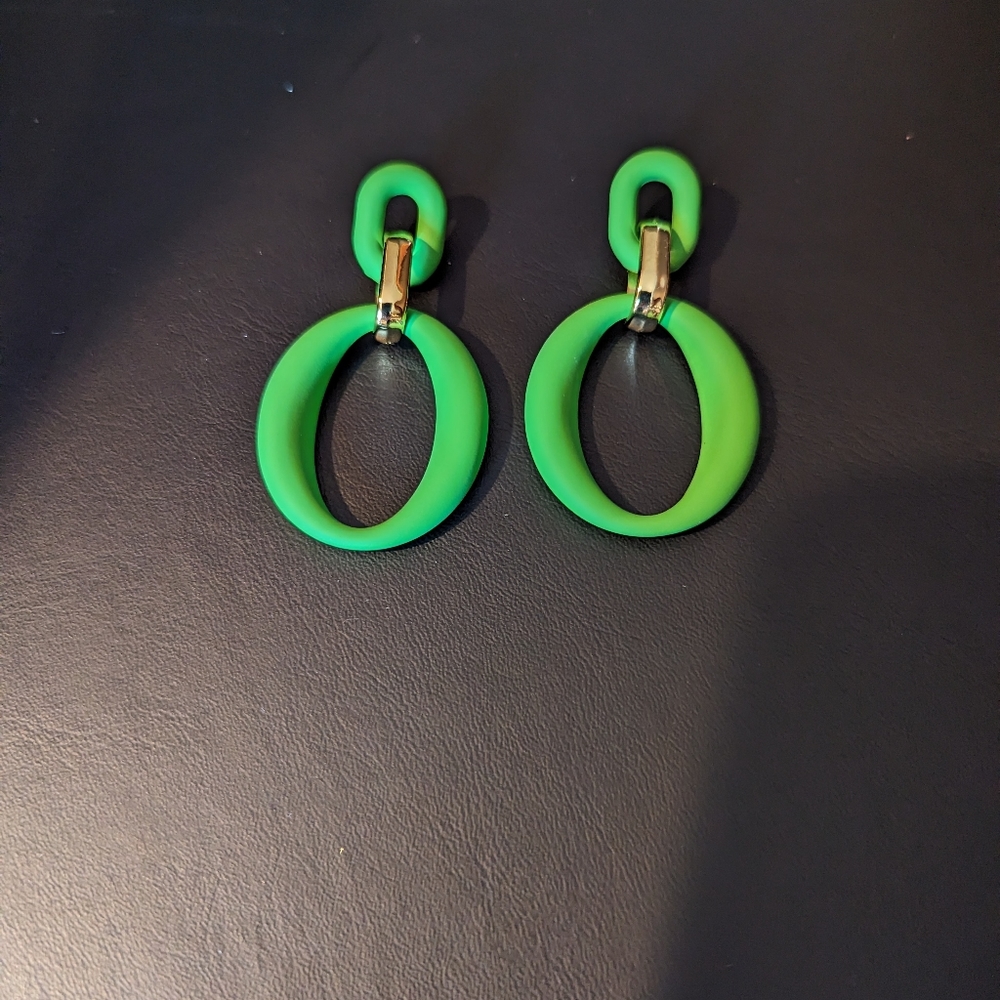 Hoop Earrings - Picture 2 of 2